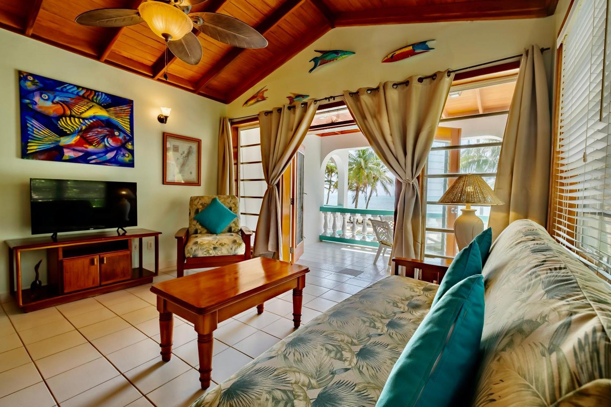 Coral Bay Villas San Pedro  Exterior photo